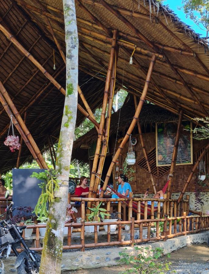 Etalauser Jungle Gate Ecoresort Bukit Lawang Eksteriør billede