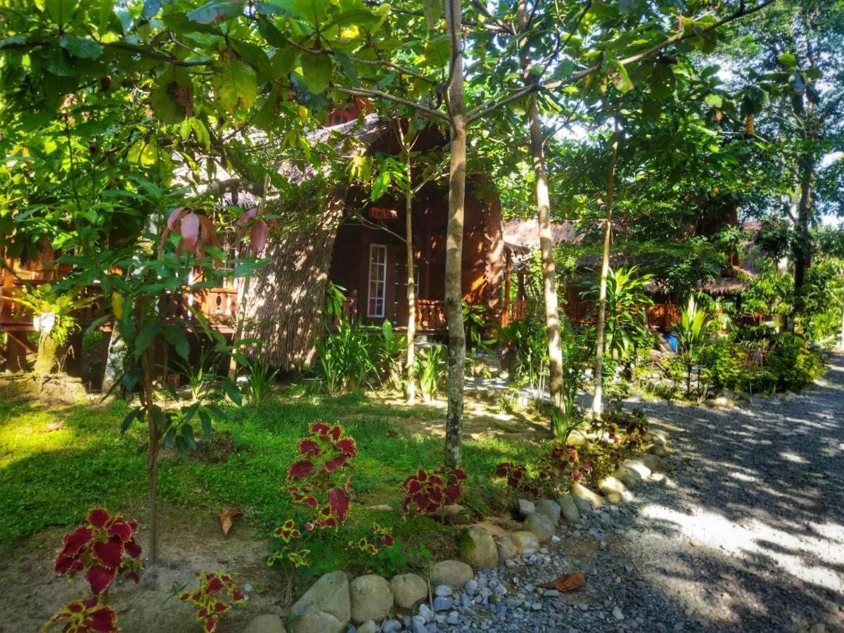 Etalauser Jungle Gate Ecoresort Bukit Lawang Eksteriør billede